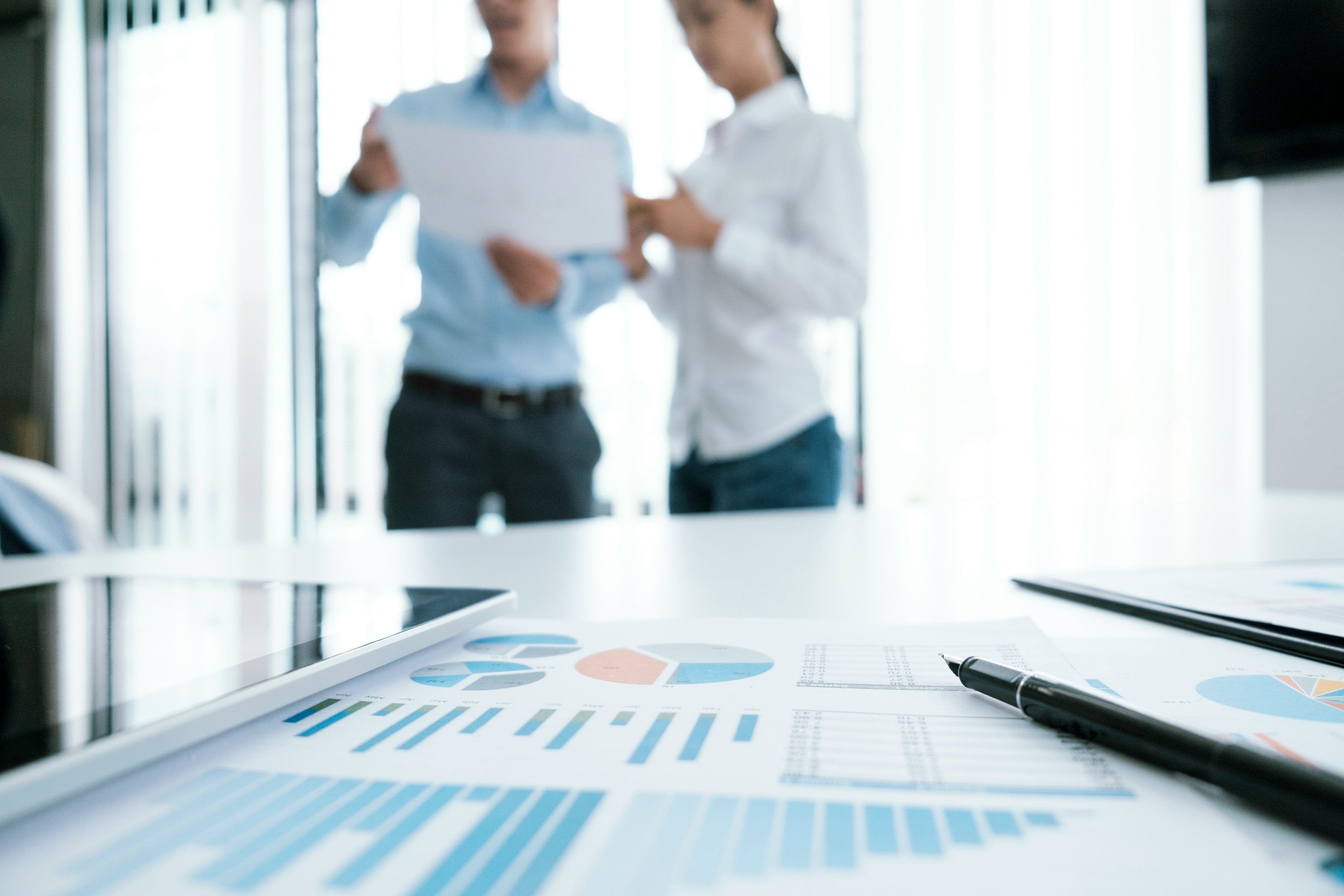 Performance Management Systems for Large Organizations